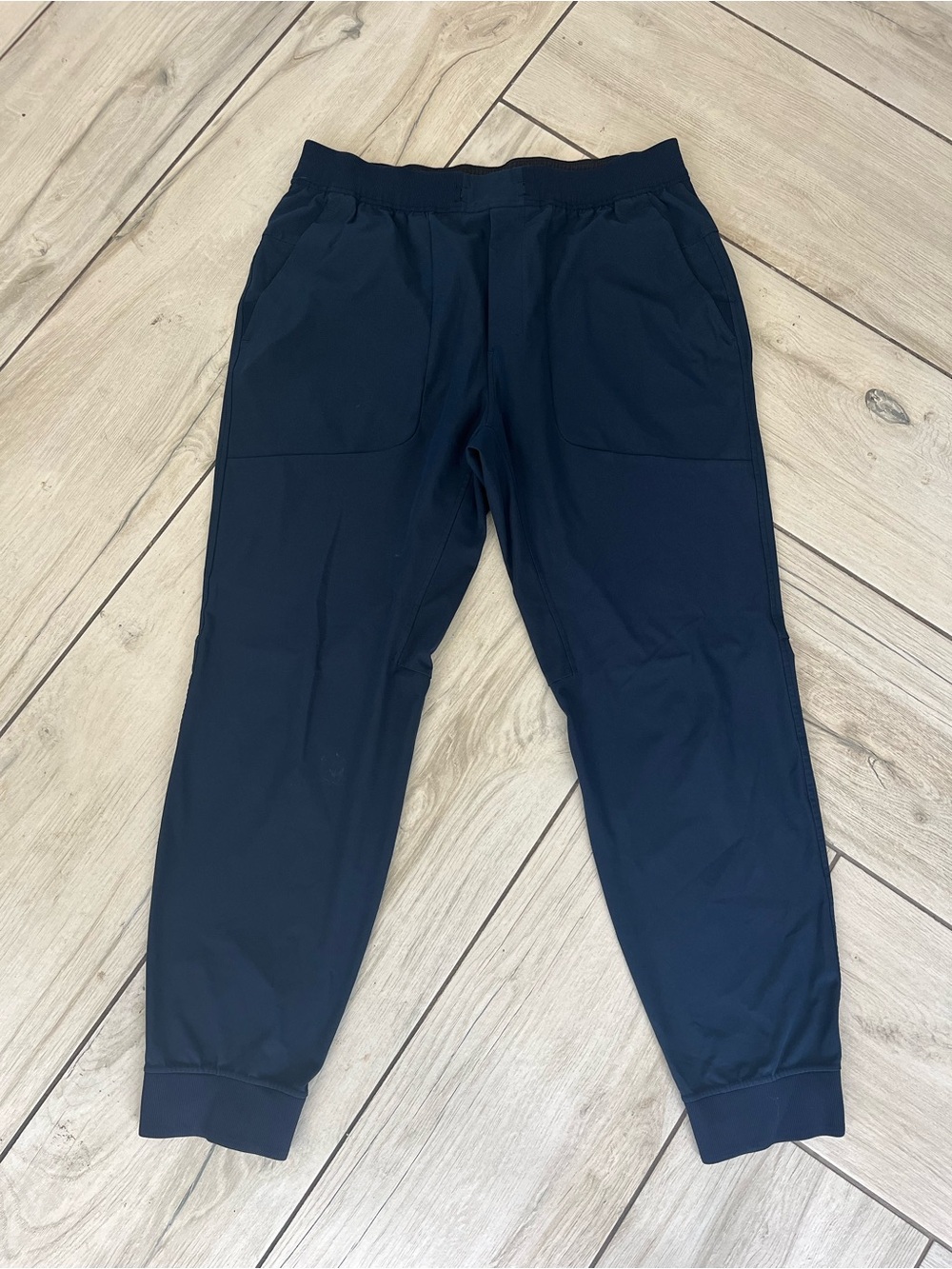 Lululemon Men's Navy Jogger Pants - Comfortable Athletic Fit Size XL